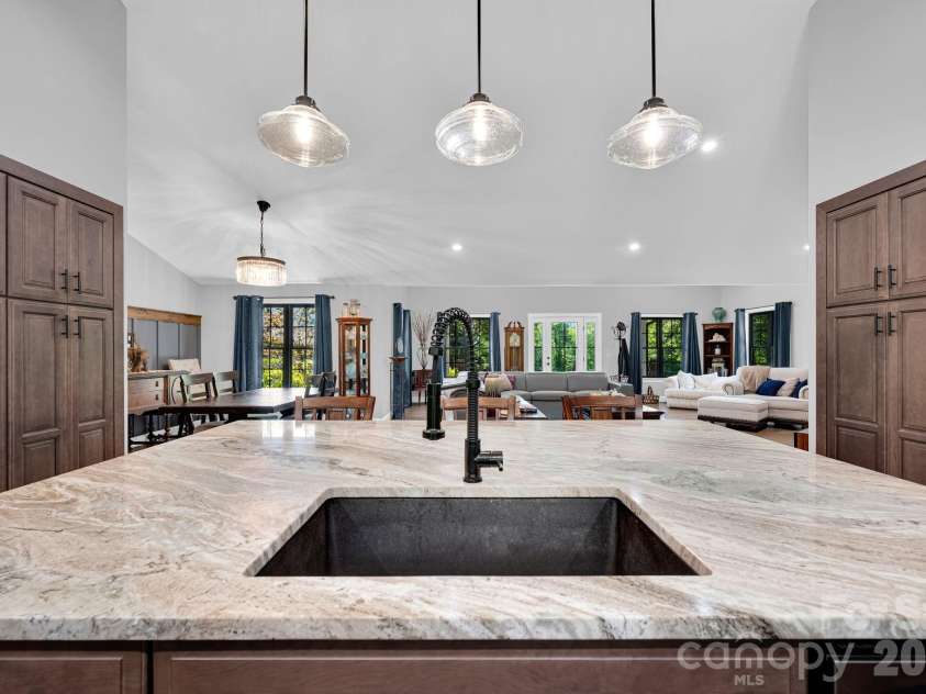 23 Lindsey Loop Road, Fletcher, NC 28732.  MLS# CAR4393989, YatesRealty ID 31097. 