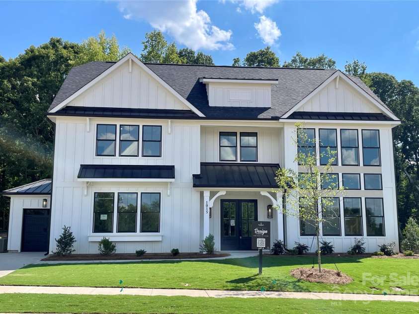 1015 Kendall Drive, Wesley Chapel, NC 28173.  MLS# CAR4207357, YatesRealty ID 31098. 