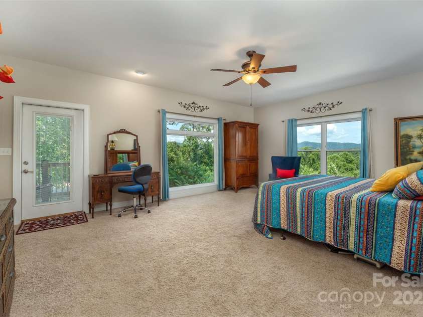 18 Timber Moss Drive, Asheville, NC 28804.  MLS# CAR4299629, YatesRealty ID 31099. Primary Bedroom Ensuite with Mountain Veiws!