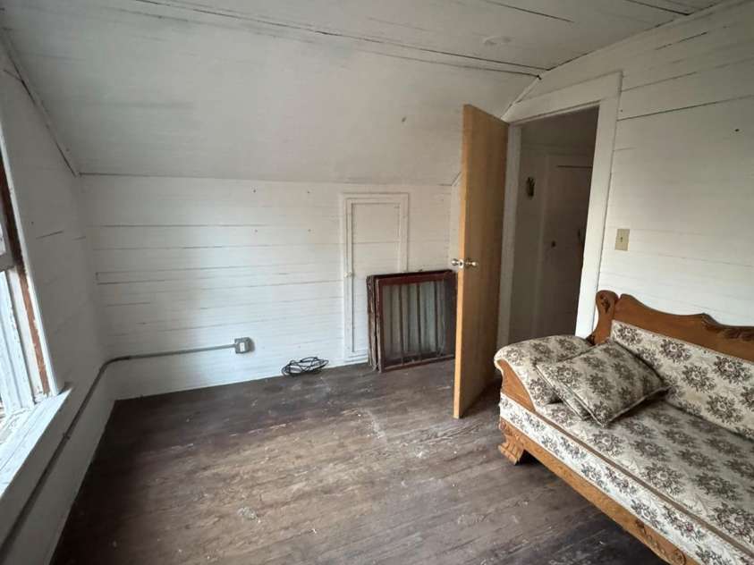 16 Drury Lane, Sylva, NC 28779.  MLS# CAR4320345, YatesRealty ID 311. 