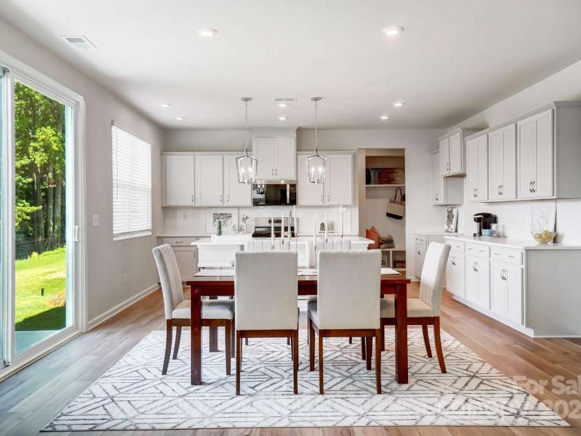 1625 Honey Trail, Monroe, NC 28112.  MLS# CAR4287413, YatesRealty ID 31100. Dining and kitchen representative