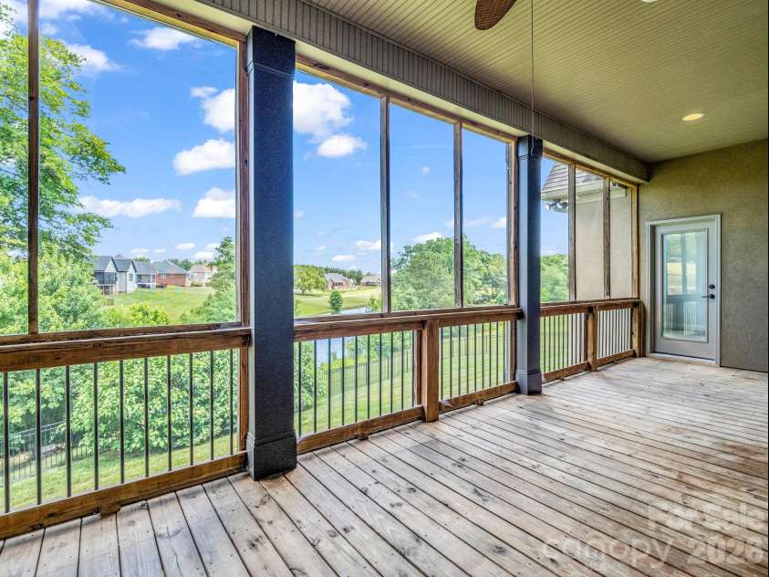 113 Deer Brook Drive, Shelby, NC 28150.  MLS# CAR4394416, YatesRealty ID 31101. 