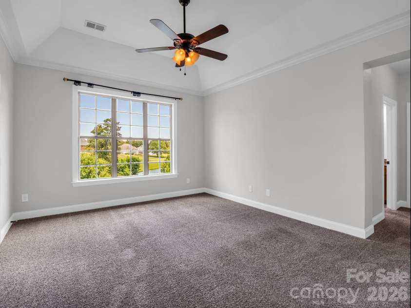 113 Deer Brook Drive, Shelby, NC 28150.  MLS# CAR4394416, YatesRealty ID 31101. 