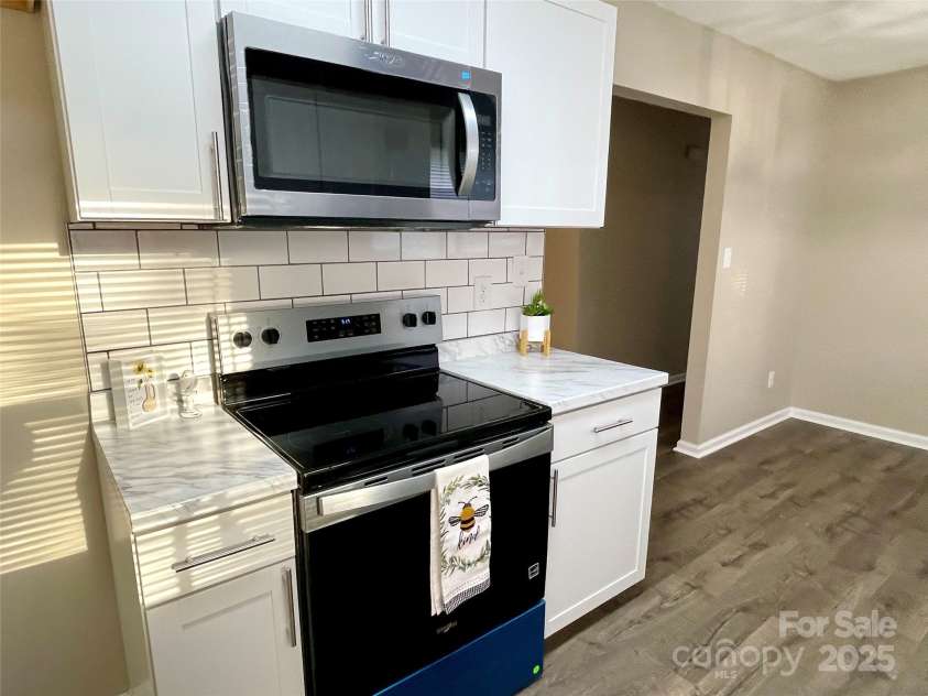 400 Lucy Avenue, Concord, NC 28027.  MLS# CAR4280783, YatesRealty ID 31101. All new appliances