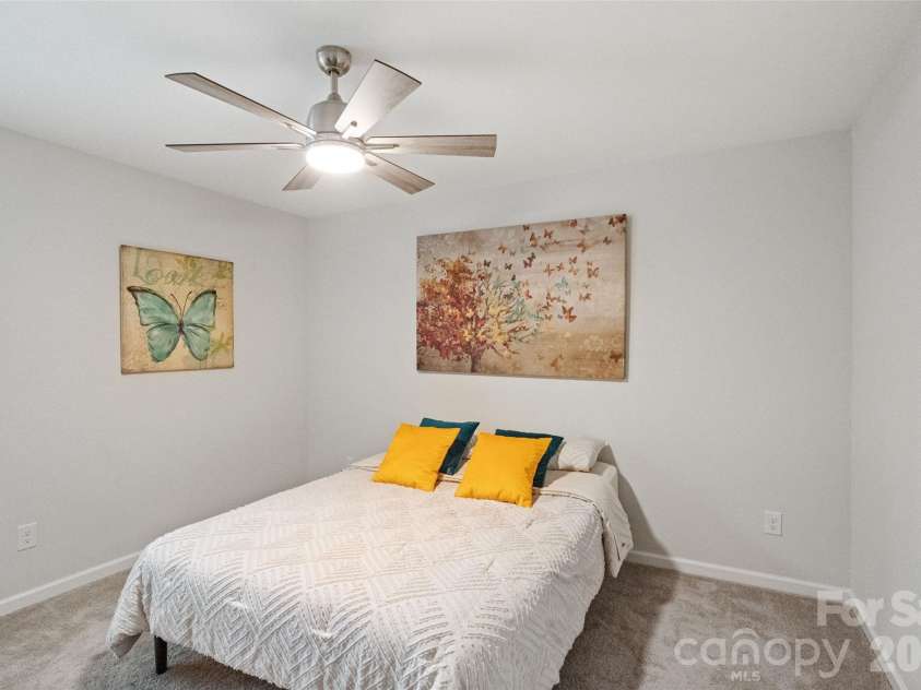 5532 Angus Drive, Midland, NC 28107.  MLS# CAR4391041, YatesRealty ID 31102. 