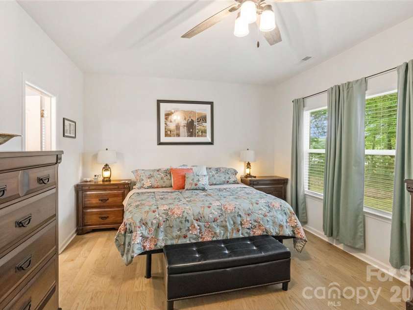5532 Angus Drive, Midland, NC 28107.  MLS# CAR4391041, YatesRealty ID 31102. 