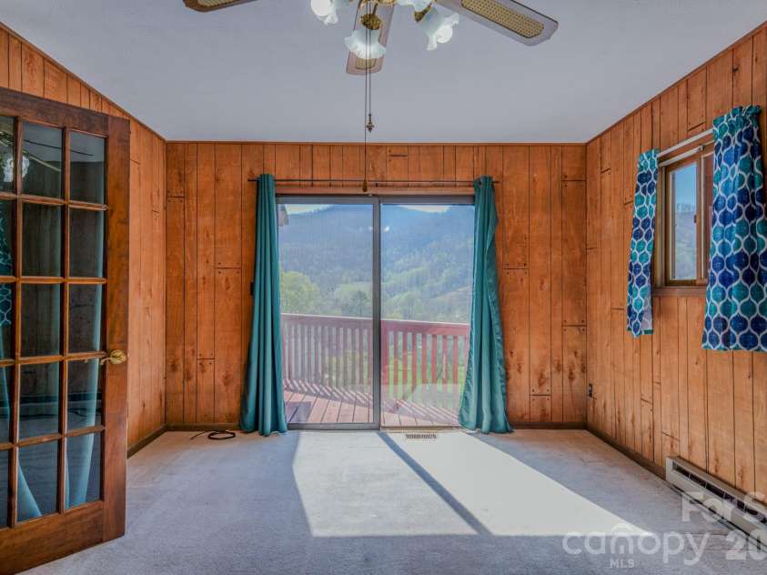 42 Camelfield Road, Weaverville, NC 28787.  MLS# CAR4368441, YatesRealty ID 31103. 
