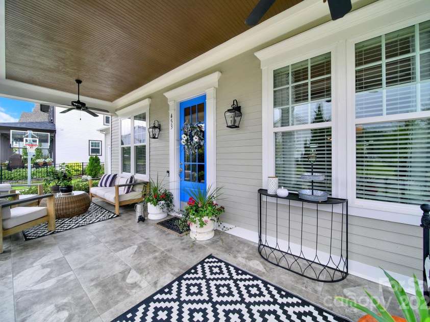 453 Rocking Chair Lane, Fort Mill, SC 29708.  MLS# CAR4288352, YatesRealty ID 31103. 