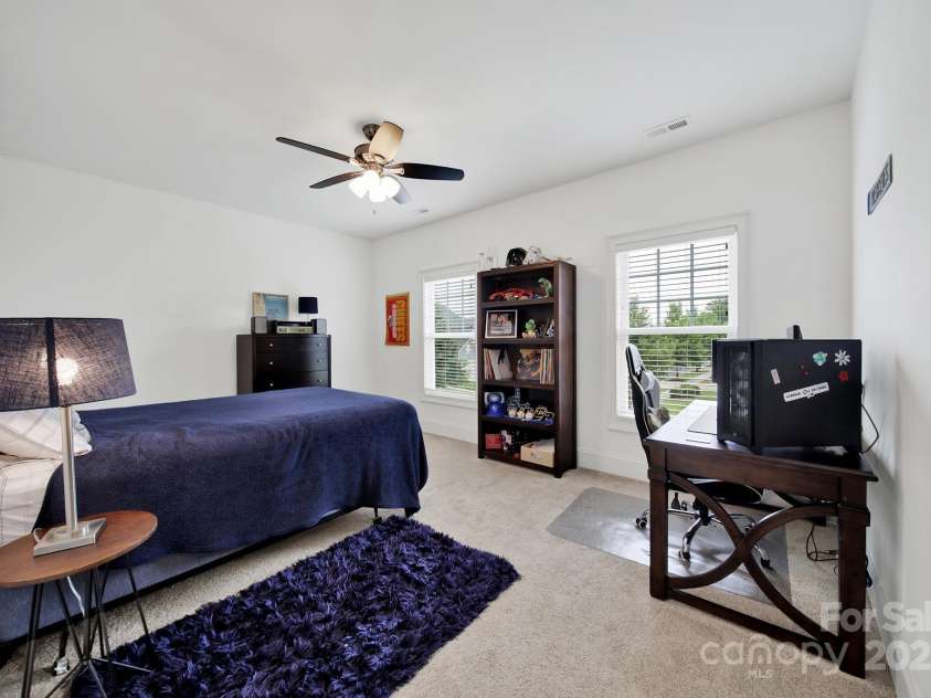 453 Rocking Chair Lane, Fort Mill, SC 29708.  MLS# CAR4288352, YatesRealty ID 31103. 