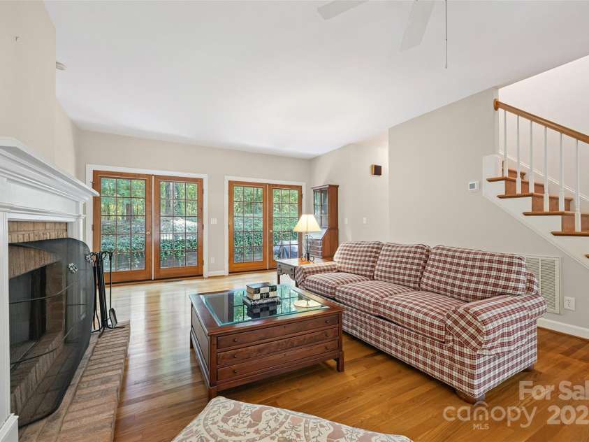 12 Woodvine Lane, Lake Wylie, SC 29710.  MLS# CAR4279096, YatesRealty ID 31104. 