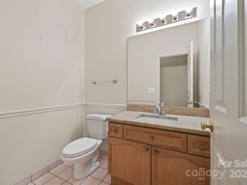 12 Woodvine Lane, Lake Wylie, SC 29710.  MLS# CAR4279096, YatesRealty ID 31104. 