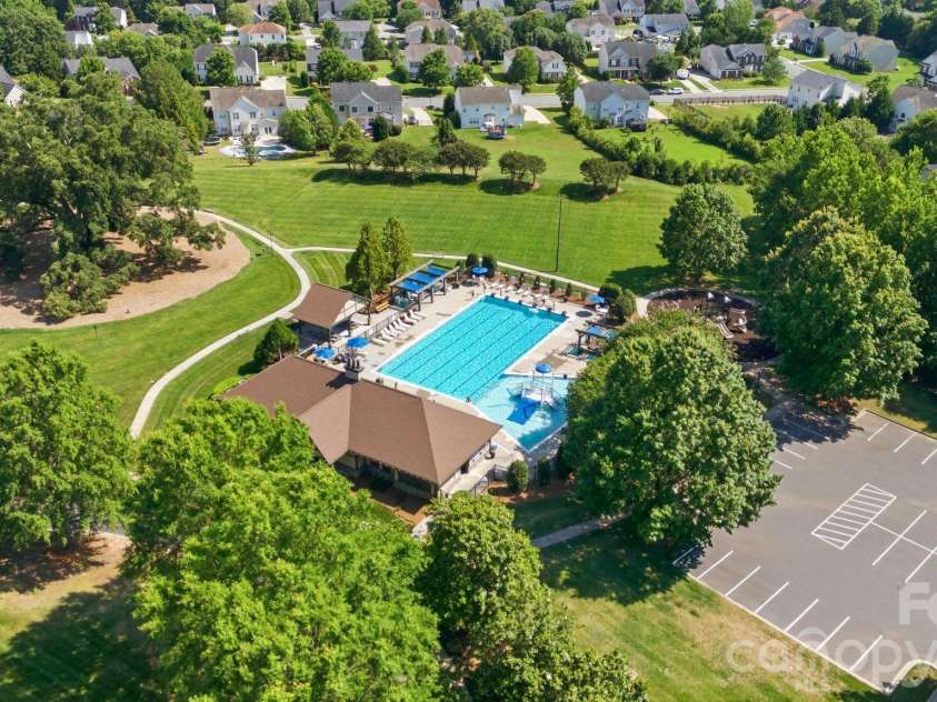 2721 Liberty Hall Court, Waxhaw, NC 28173.  MLS# CAR4376703, YatesRealty ID 31104. Updated Playground