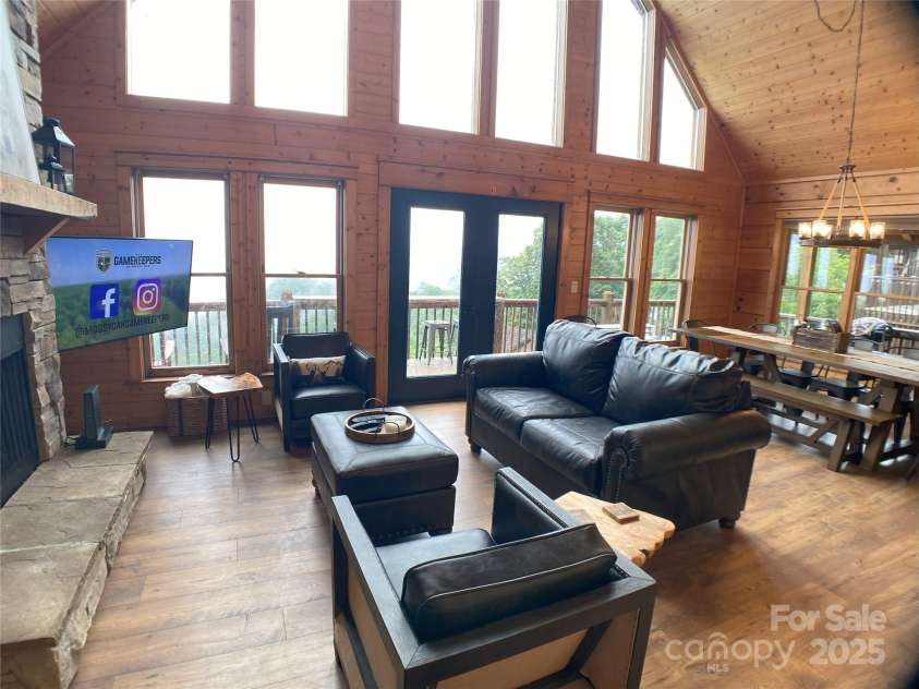 151 Scenic Wolf Drive, Mars Hill, NC 28754.  MLS# CAR4278406, YatesRealty ID 31105. 