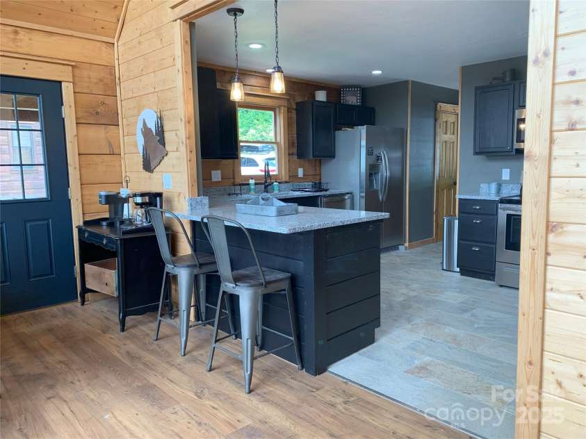 151 Scenic Wolf Drive, Mars Hill, NC 28754.  MLS# CAR4278406, YatesRealty ID 31105. 