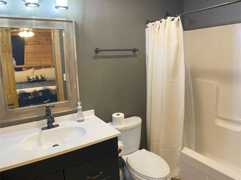 151 Scenic Wolf Drive, Mars Hill, NC 28754.  MLS# CAR4278406, YatesRealty ID 31105. 