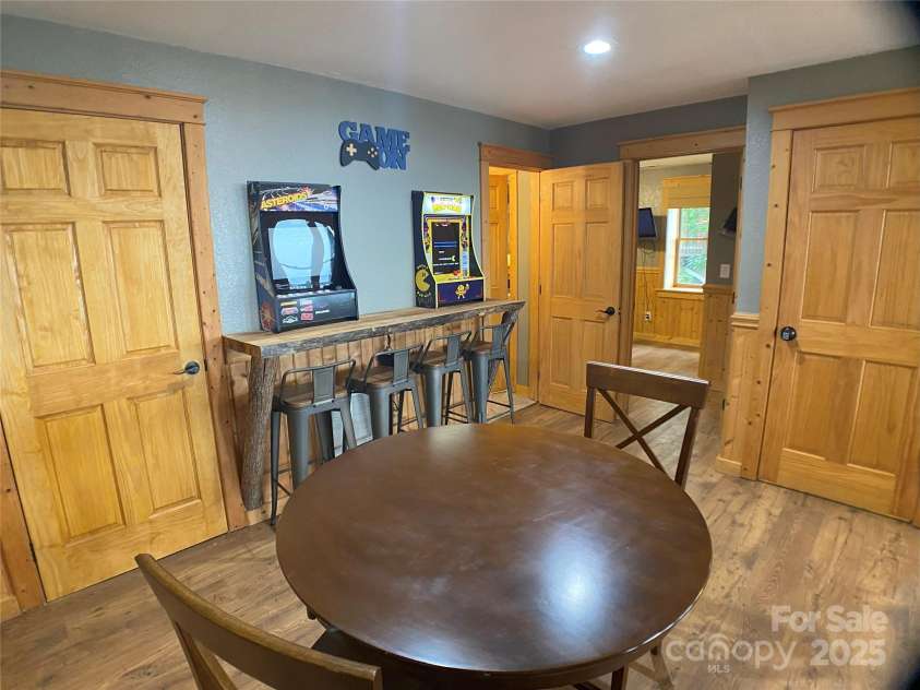 151 Scenic Wolf Drive, Mars Hill, NC 28754.  MLS# CAR4278406, YatesRealty ID 31105. 