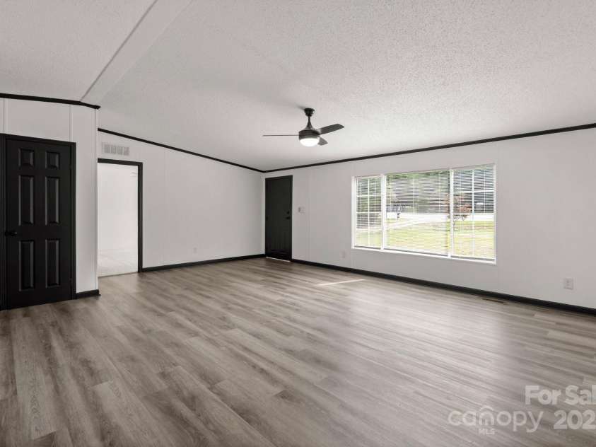 5810 NC Highway 66 Highway, King, NC 27021.  MLS# CAR4287311, YatesRealty ID 31106. 