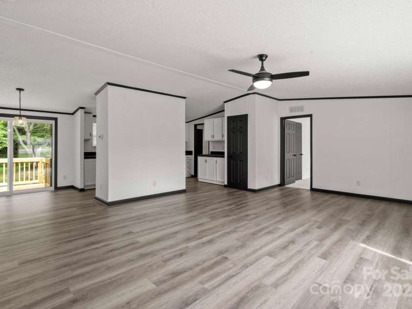 5810 NC Highway 66 Highway, King, NC 27021.  MLS# CAR4287311, YatesRealty ID 31106. 