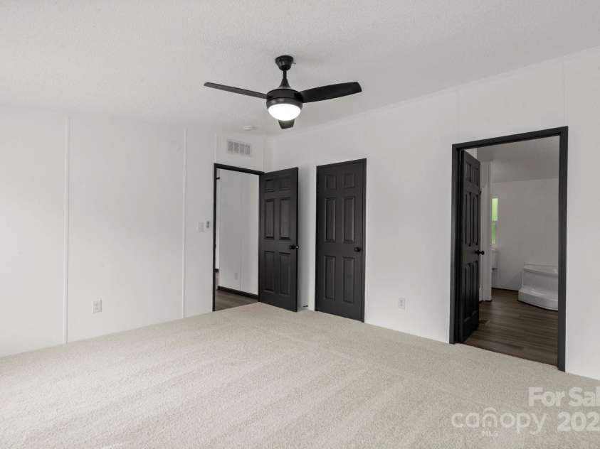 5810 NC Highway 66 Highway, King, NC 27021.  MLS# CAR4287311, YatesRealty ID 31106. 