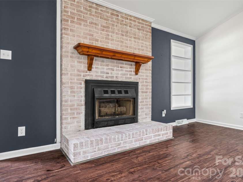 130 Briarwood Drive, Rock Hill, SC 29732.  MLS# CAR4392374, YatesRealty ID 31108. 