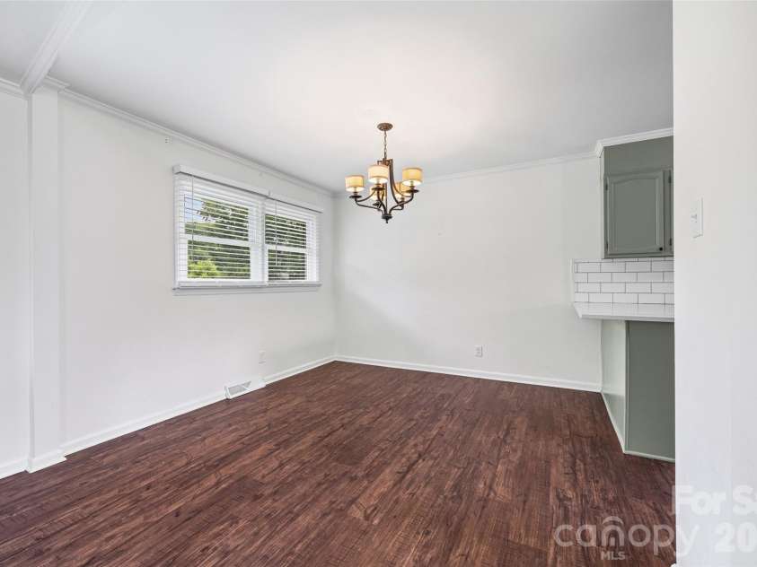 130 Briarwood Drive, Rock Hill, SC 29732.  MLS# CAR4392374, YatesRealty ID 31108. 