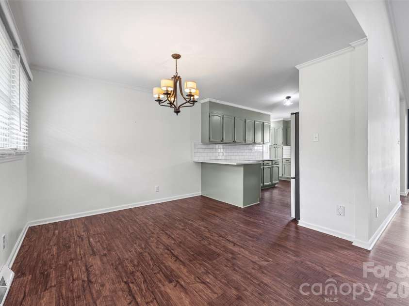 130 Briarwood Drive, Rock Hill, SC 29732.  MLS# CAR4392374, YatesRealty ID 31108. 