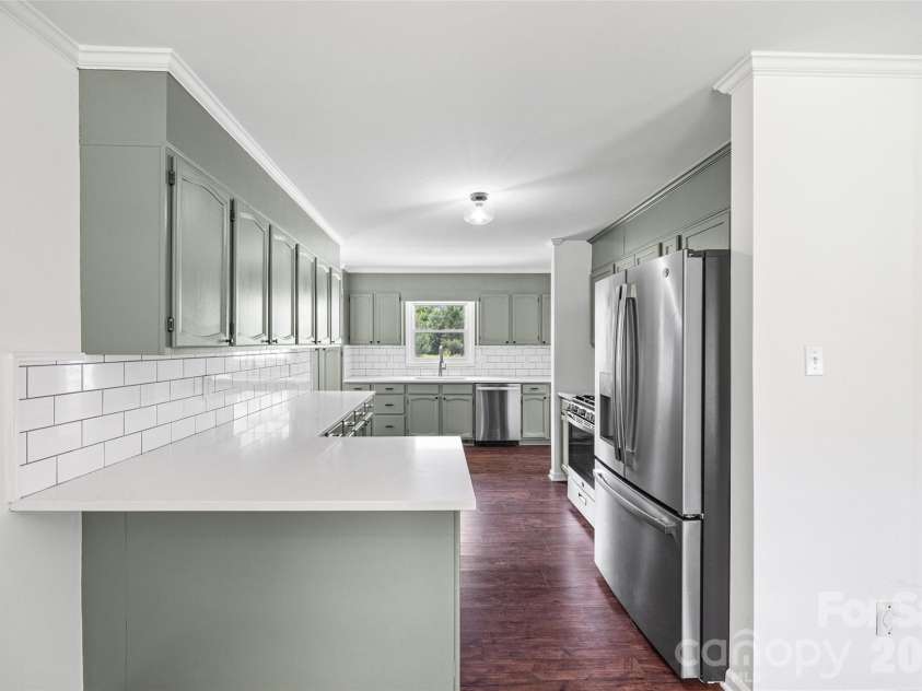 130 Briarwood Drive, Rock Hill, SC 29732.  MLS# CAR4392374, YatesRealty ID 31108. 
