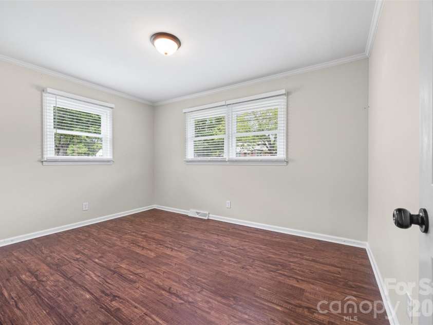 130 Briarwood Drive, Rock Hill, SC 29732.  MLS# CAR4392374, YatesRealty ID 31108. 