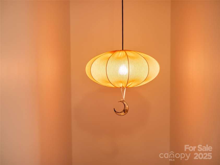 45 Heather Mist Drive, Weaverville, NC 28787.  MLS# CAR4282171, YatesRealty ID 31108. Great choices throughout home!