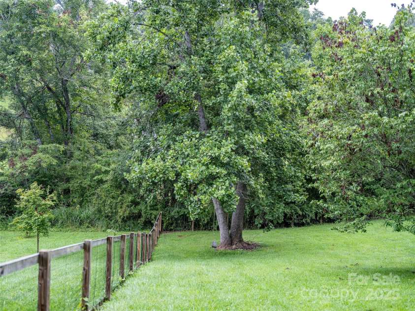 45 Heather Mist Drive, Weaverville, NC 28787.  MLS# CAR4282171, YatesRealty ID 31108. Large and fenced in for your four legged friends