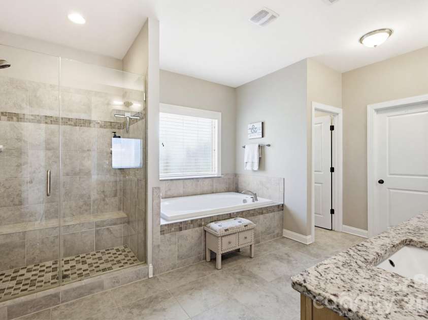 3083 Twin Lakes Drive, Weddington, NC 28104.  MLS# CAR4385989, YatesRealty ID 31109. 