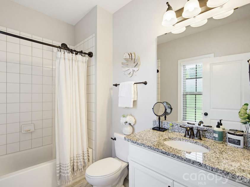 3083 Twin Lakes Drive, Weddington, NC 28104.  MLS# CAR4385989, YatesRealty ID 31109. 