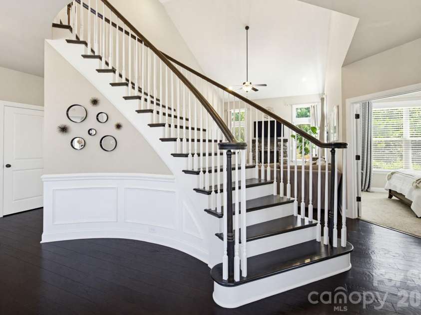 3083 Twin Lakes Drive, Weddington, NC 28104.  MLS# CAR4385989, YatesRealty ID 31109. 