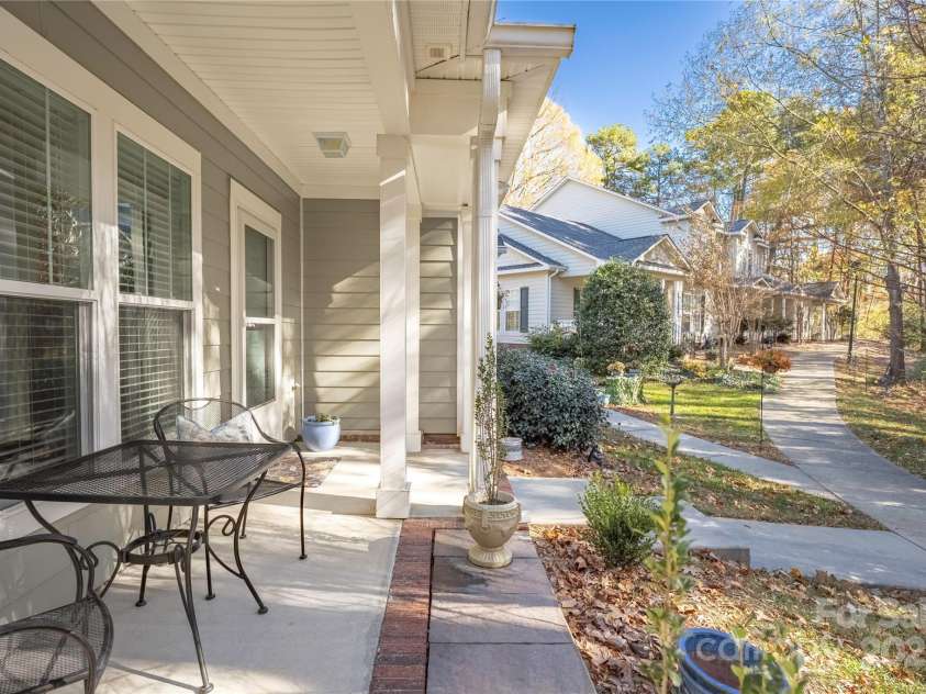 108 Par Place, Mooresville, NC 28115.  MLS# CAR4324535, YatesRealty ID 3111. 