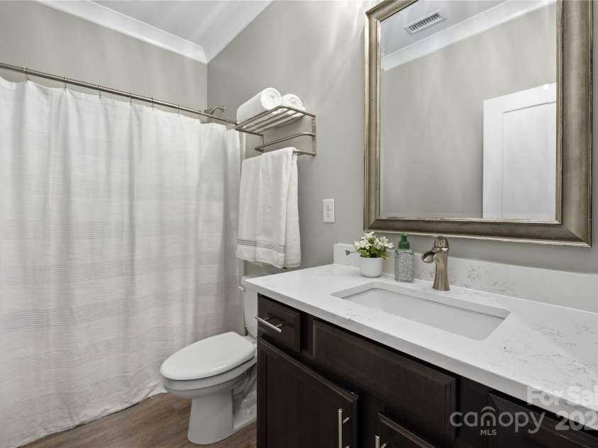 108 Par Place, Mooresville, NC 28115.  MLS# CAR4324535, YatesRealty ID 3111. 