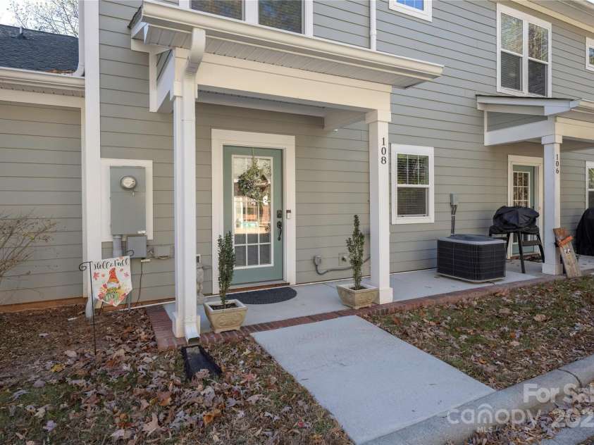 108 Par Place, Mooresville, NC 28115.  MLS# CAR4324535, YatesRealty ID 3111. 