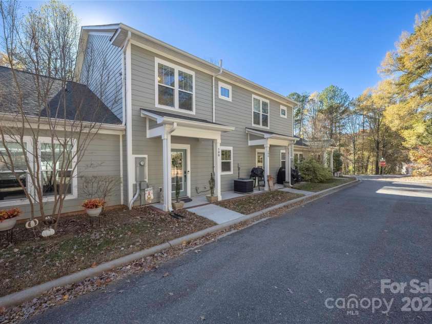 108 Par Place, Mooresville, NC 28115.  MLS# CAR4324535, YatesRealty ID 3111. 
