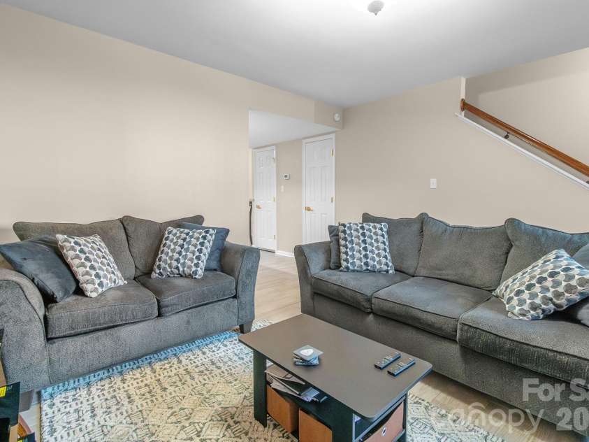 2350 Brookview Court, Rock Hill, SC 29732.  MLS# CAR4354717, YatesRealty ID 3111. 