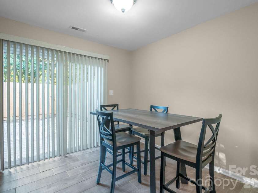 2350 Brookview Court, Rock Hill, SC 29732.  MLS# CAR4354717, YatesRealty ID 3111. Dining area conveniently located just off the kitchen.