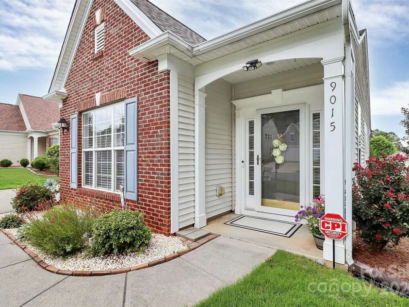 9015 Elrose Place, Charlotte, NC 28277.  MLS# CAR4287629, YatesRealty ID 31110. 