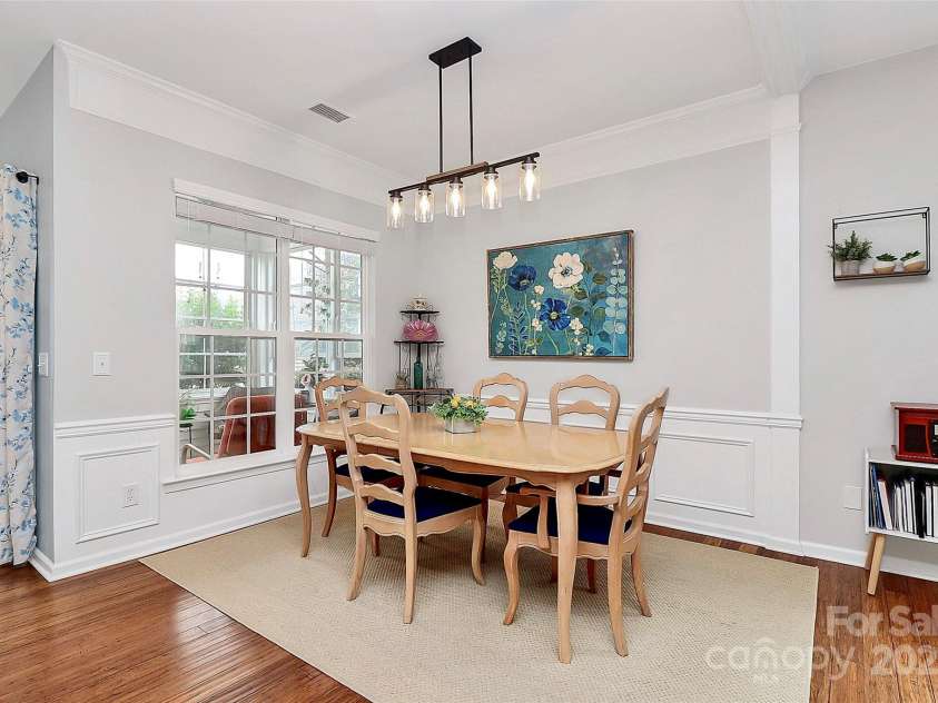 9015 Elrose Place, Charlotte, NC 28277.  MLS# CAR4287629, YatesRealty ID 31110. Dining area