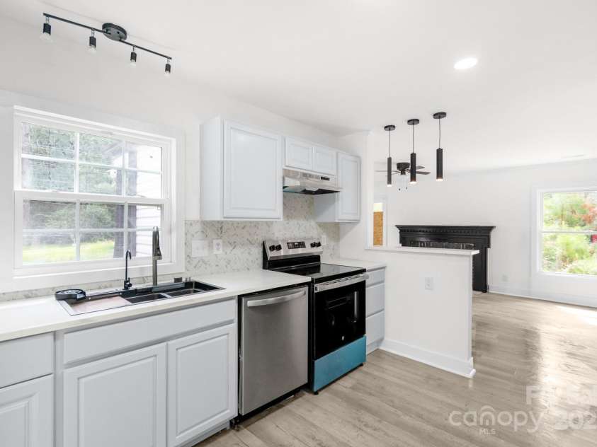 1171 Salisbury Street, Wadesboro, NC 28170.  MLS# CAR4276531, YatesRealty ID 31111. 