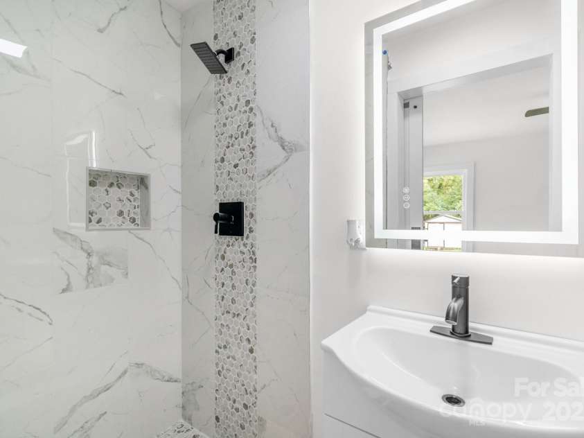 1171 Salisbury Street, Wadesboro, NC 28170.  MLS# CAR4276531, YatesRealty ID 31111. 