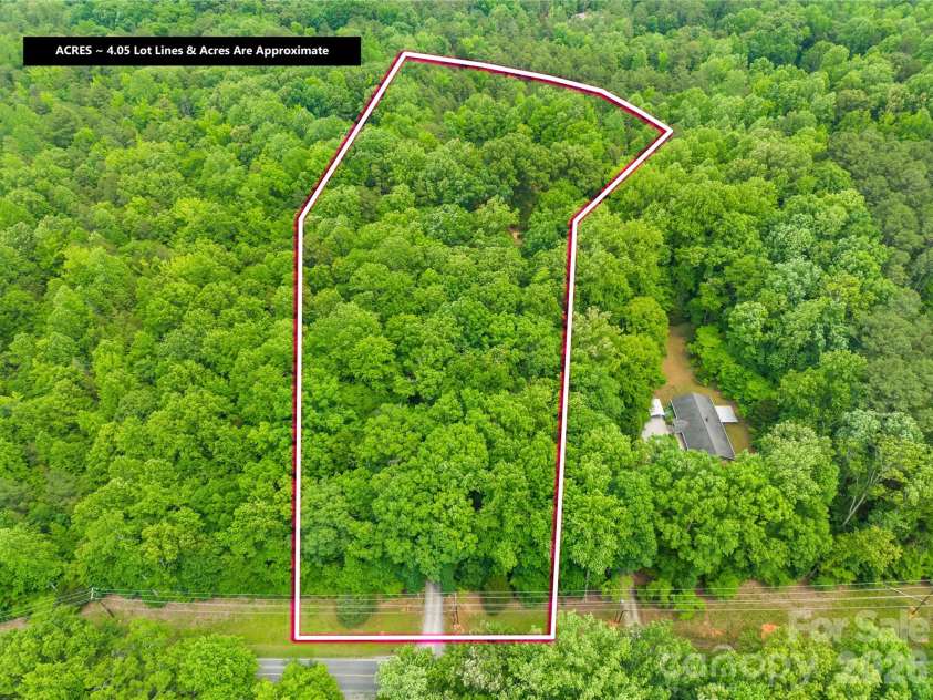 5917 Davis Road, Waxhaw, NC 28173.  MLS# CAR4390718, YatesRealty ID 31111. 