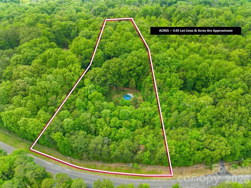 5917 Davis Road, Waxhaw, NC 28173.  MLS# CAR4390718, YatesRealty ID 31111. 