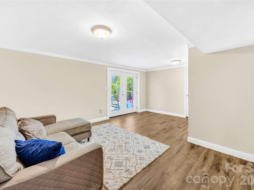 5917 Davis Road, Waxhaw, NC 28173.  MLS# CAR4390718, YatesRealty ID 31111. 