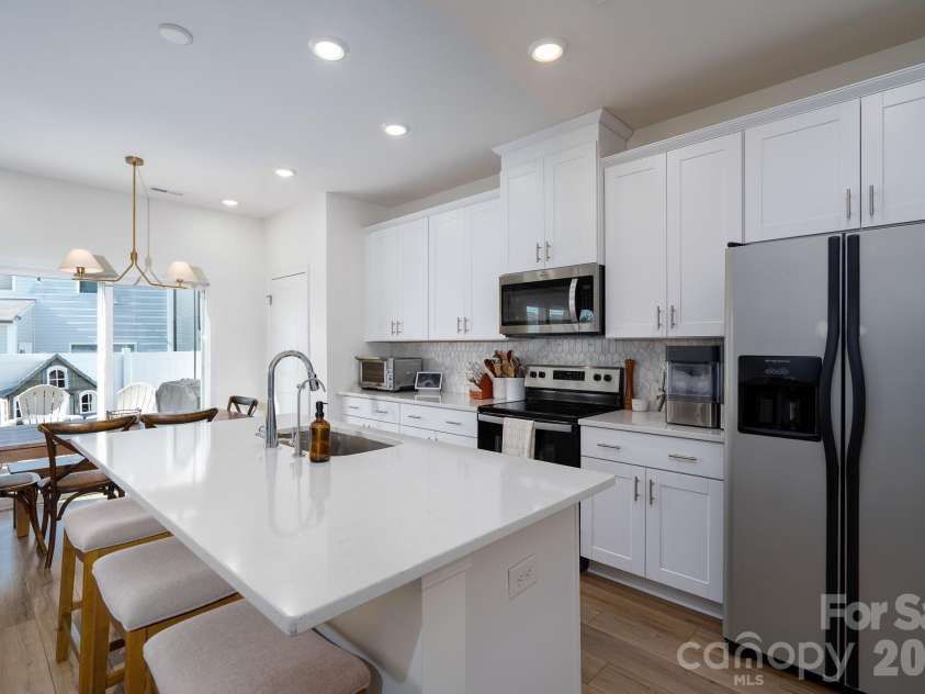 321 Fairchild Way, Albemarle, NC 28001.  MLS# CAR4391156, YatesRealty ID 31112. 