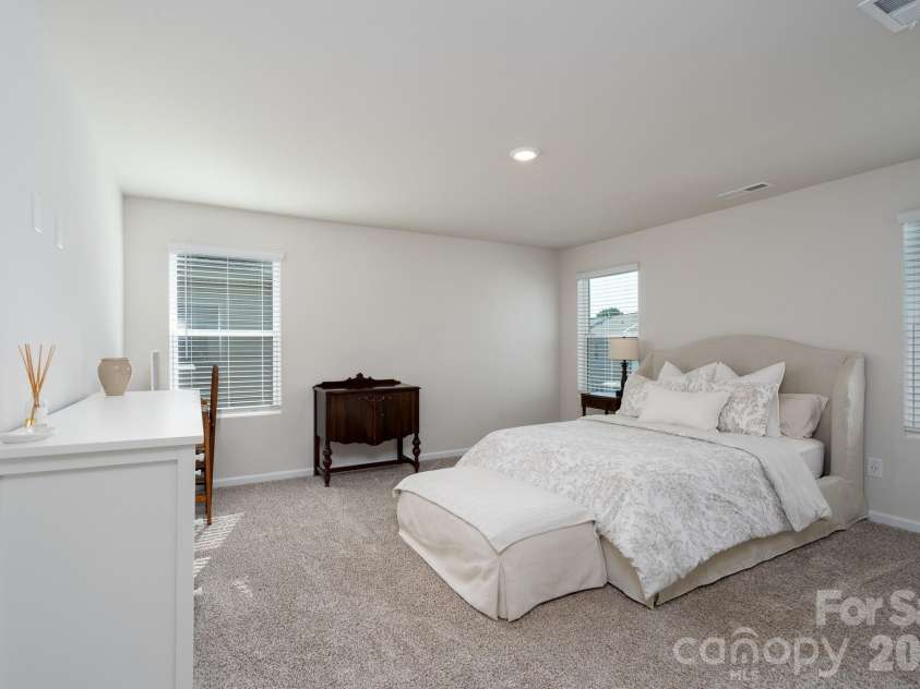 321 Fairchild Way, Albemarle, NC 28001.  MLS# CAR4391156, YatesRealty ID 31112. 