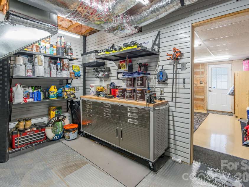 4205 Lake Shore Road, Denver, NC 28037.  MLS# CAR4380543, YatesRealty ID 31114. 