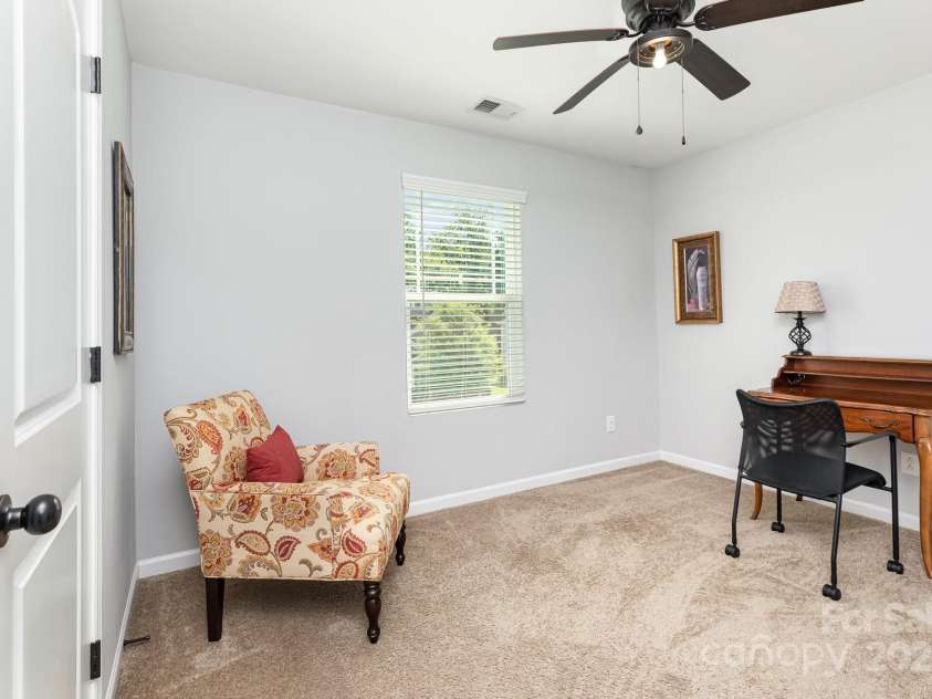 7414 Meridale Forest Drive, Charlotte, NC 28269.  MLS# CAR4264333, YatesRealty ID 31114. Bedroom #4
